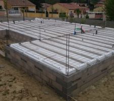 Mise en place des poutrelles et hourdis