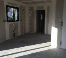 Pose de la chape! Sa sèche...