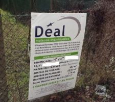 Le 13/02/2015, nous obtenons notre permis de construire! Il sera affiché sur le terrain dès le lundi 23/02