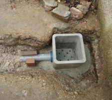Puits perdu avec regard béton et coulage béton autour
