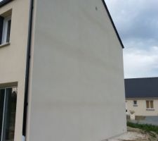 Grille pour la ventilation des combles perdus....à la place du trou !!