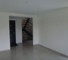 Entrée, vue du séjour