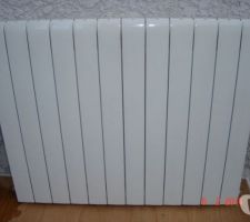 R&eacute;f&eacute;rence radiateur au contrat: Faral Val 700 ou similaire