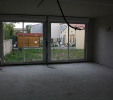 Vue sur salon-s&eacute;jour