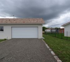 All&eacute;e du garage