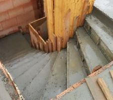 Escalier beton vu d'en haut