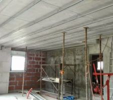 Rail pour placo au plafond