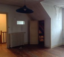 La grande pièce de l'étage qui servait de chambre