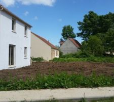 Terre &eacute;tal&eacute;