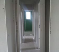 Couloir espace nuit