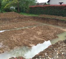 Des fondations remplies d'eau !