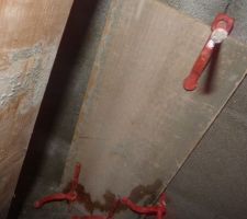 Soins apporté aux trous dues aux désalignements des raidisseurs verticaux du mur de VS