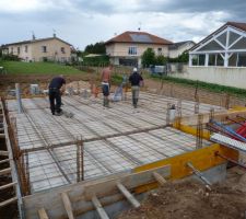 Treillis soudé en place, le dernier maillon du chainage.