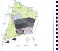 Il s'agit de l'implantation de la maison par coval. forme int&eacute;ressante qui nous permet de profiter d'un max de jardin &agrave; l'arri&egrave;re