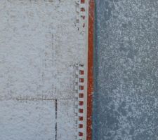 Première passe de l'enduit, angle