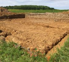 Les fondations sont creusées