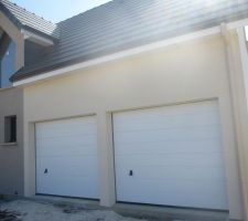 Gouttières et descentes posees