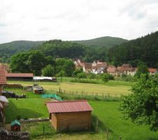 Une des vues de notre chambre, chouette quoi! oups, quoi il y a des voisins?