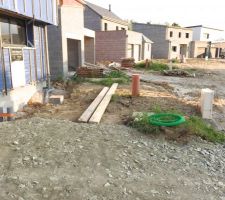Raccordement des réseaux et remise en état du terrain