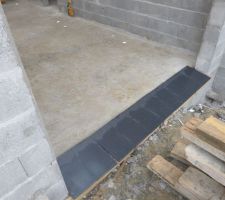 Bas de porte du garage