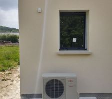 Split : unité extérieure PAC Alféa Extensa 8 KW installée par Géothermique