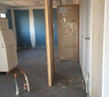 Pose des portes int&eacute;rieures pour cloisons