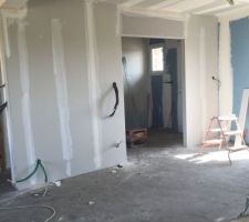 Cloisons rez de chauss&eacute;e