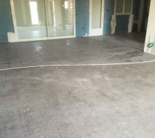 Carrelage en forme de vague pour mixe avec parquet