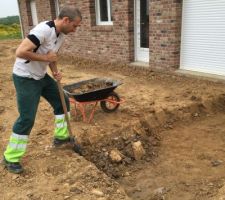 Pr&eacute;voir la future terrasse....