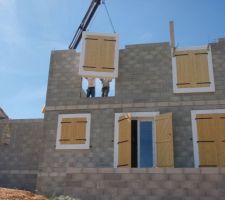 Installation des blocs "modénature, fenêtre, volets"