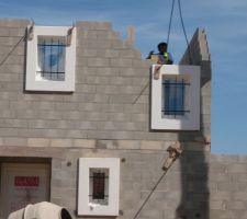 Installation des blocs "modénature, fenêtre, volets"