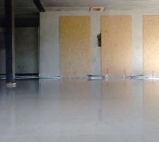 Chape liquide anydhrite coulée