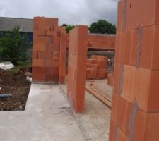 Terrasse et coin cuisine