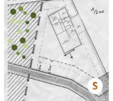 Pi&egrave;ce a vivre au sud sud/ouest

Il y aura un avant toit d' 1m60 cot&eacute; ouest pour prot&eacute;ger de la pluie.

l'id&eacute;e &eacute;tant d'avoir le maximum de vue sur la foret (ronds verts). Malheureusement c'est du cot&eacute; ouest.