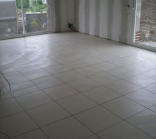 Carrelage ivoire 45x45