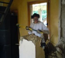 Solution pour ne plus supporter sa femme le soir une bonne masse un gros mur allé tape cherie