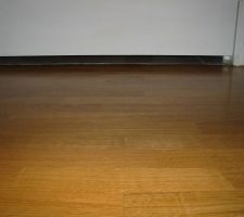 Espace entre le sol et le bas de la porte