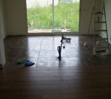 Carrelage 60X60, mais il manque les plintes...