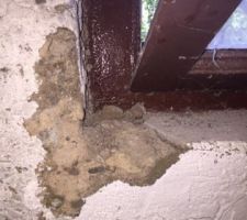 Probl&egrave;me mur sous sol par en poussi&egrave;re - r&eacute;paration r&eacute;alis&eacute; par les pr&eacute;c&eacute;dent propri&eacute;taire, &ccedil;a ne tien pas!