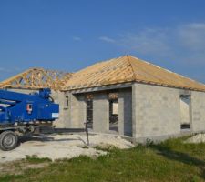Avancement de la charpente, c'est bientôt terminé !