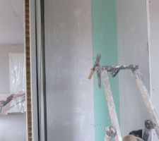 Niche frigo   tuyau d'aspiration centralisée