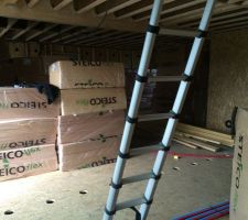 Stockage de la laine de bois en panneaux