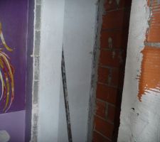 Placard crée dans les WC