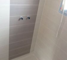 CARRELAGE SDB - DOUCHE