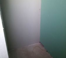 Salle d'eau de la chambre 3
