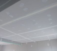 Début bandes d'enduits