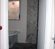 Salle de bain des enfants - Porcelanosa ça prend forme!