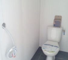 Toilettes du 1er