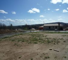 Deux mois plus tard .... et quelques jours avant de signer chez le notaire