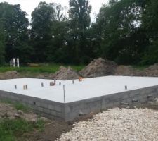 Le terrassement est terminé, le séchage prend 3 semaines.